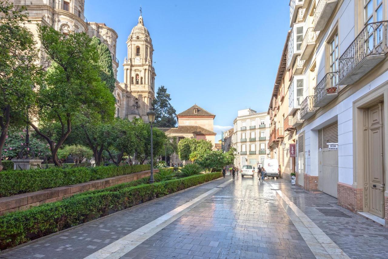 Acogedor Apartamento Junto A La Catedral By Rent Me マラガ エクステリア 写真